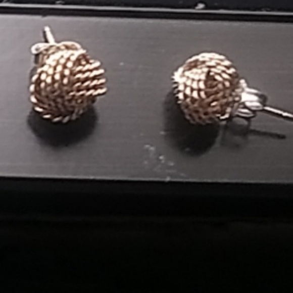 A❣uthentic❣ Tiffany & Co earings